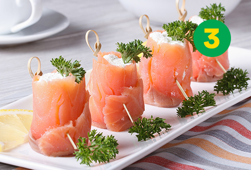 Christmas tip #3: Smoked salmon rolls with dill